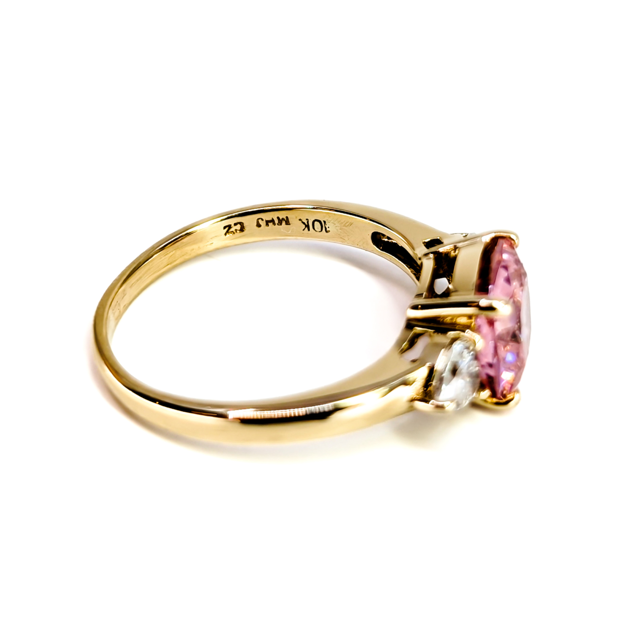 9ct Yellow Gold Synthetic Pink Sapphire & Natural Diamond Ring | Size P | 2.8g #71810 9ct Yellow Gold Synthetic Pink Sapphire & Natural Diamond Ring | Size P | 2.8g #71810 - Image 4
