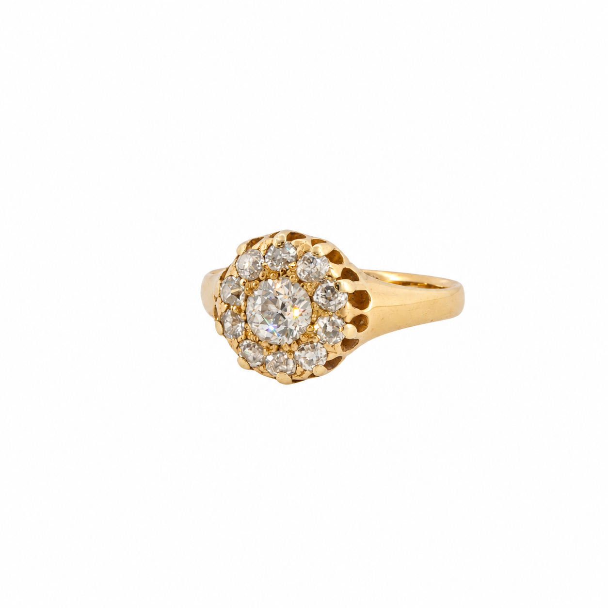 Antique 18ct Yellow Gold Diamond Daisy Ring | 3.1g | Size O #71500 Antique 18ct Yellow Gold Diamond Daisy Ring | 3.1g | Size O #71500 - Image 3