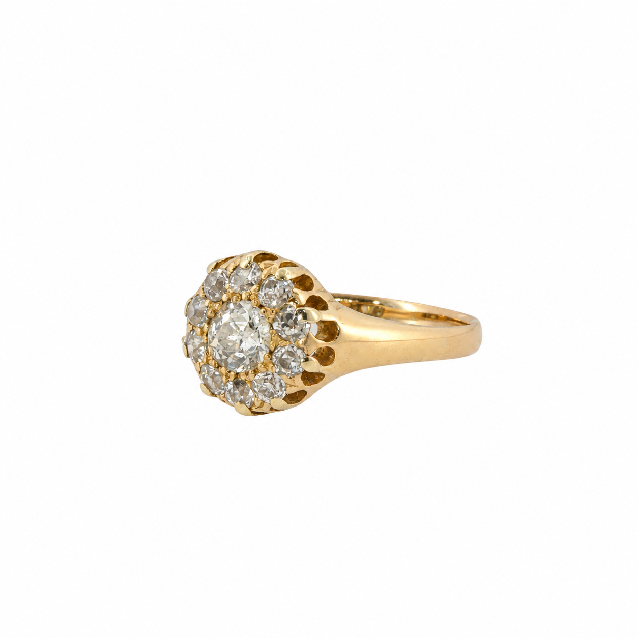 Antique 18ct Yellow Gold Diamond Daisy Ring | 3.1g | Size O #71500 Antique 18ct Yellow Gold Diamond Daisy Ring | 3.1g | Size O #71500 - Image 4