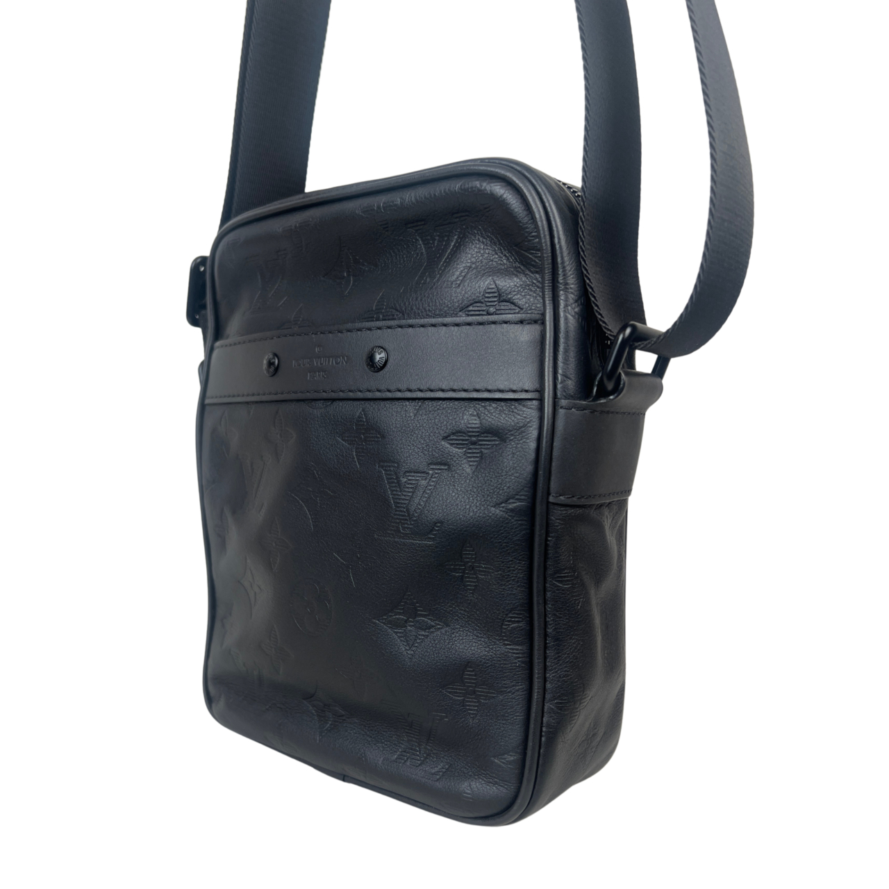 Louis Vuitton Danube PM Monogram Shadow Noir M43681 | Box, Dust Bag & Receipt #71352 Louis Vuitton Danube PM Monogram Shadow Noir M43681 | Box, Dust Bag & Receipt #71352