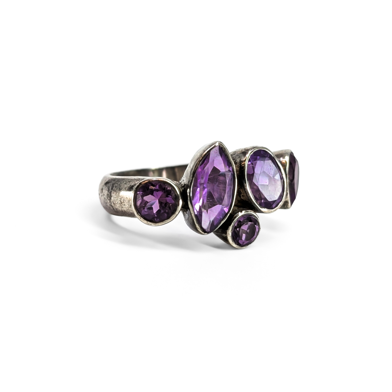 Sterling Silver Multi-Stone Amethyst Ring | 6.0g | Size P #71846 Sterling Silver Multi-Stone Amethyst Ring | 6.0g | Size P #71846 - Image 3