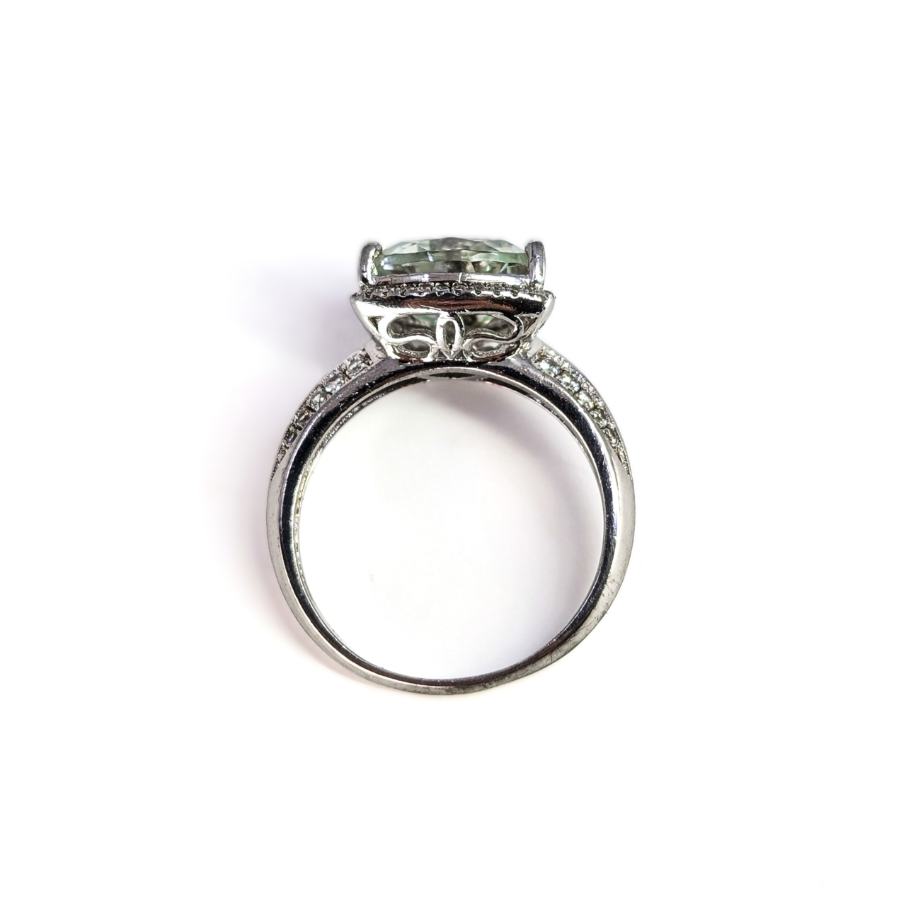 Sterling Silver Pale Blue Quartz & Cubic Zirconia Ring | 3.9g | Size P #71838 Sterling Silver Pale Blue Quartz & Cubic Zirconia Ring | 3.9g | Size P #71838 - Image 4