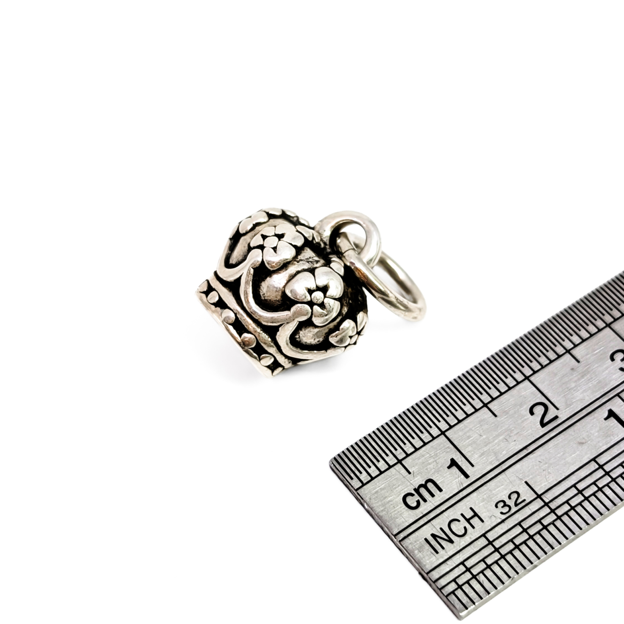 Vintage Sterling Silver Crown Pendant | 3.2g | 16mm #71680-1 Vintage Sterling Silver Crown Pendant | 3.2g | 16mm #71680-1 - Image 5