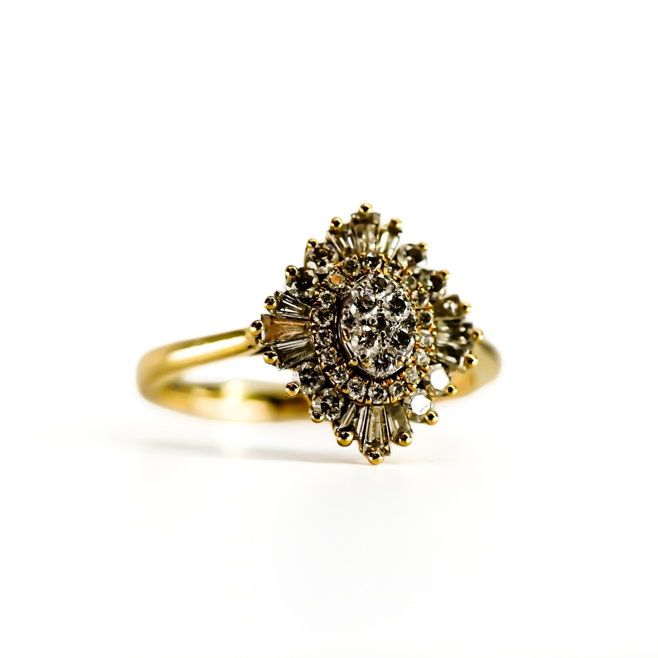 10ct Gold 0.62ct TDW Diamond Cluster Ring | Certificate | RRP $1,899 #70759 10ct Gold 0.62ct TDW Diamond Cluster Ring | Certificate | RRP $1,899 #70759 - Image 7