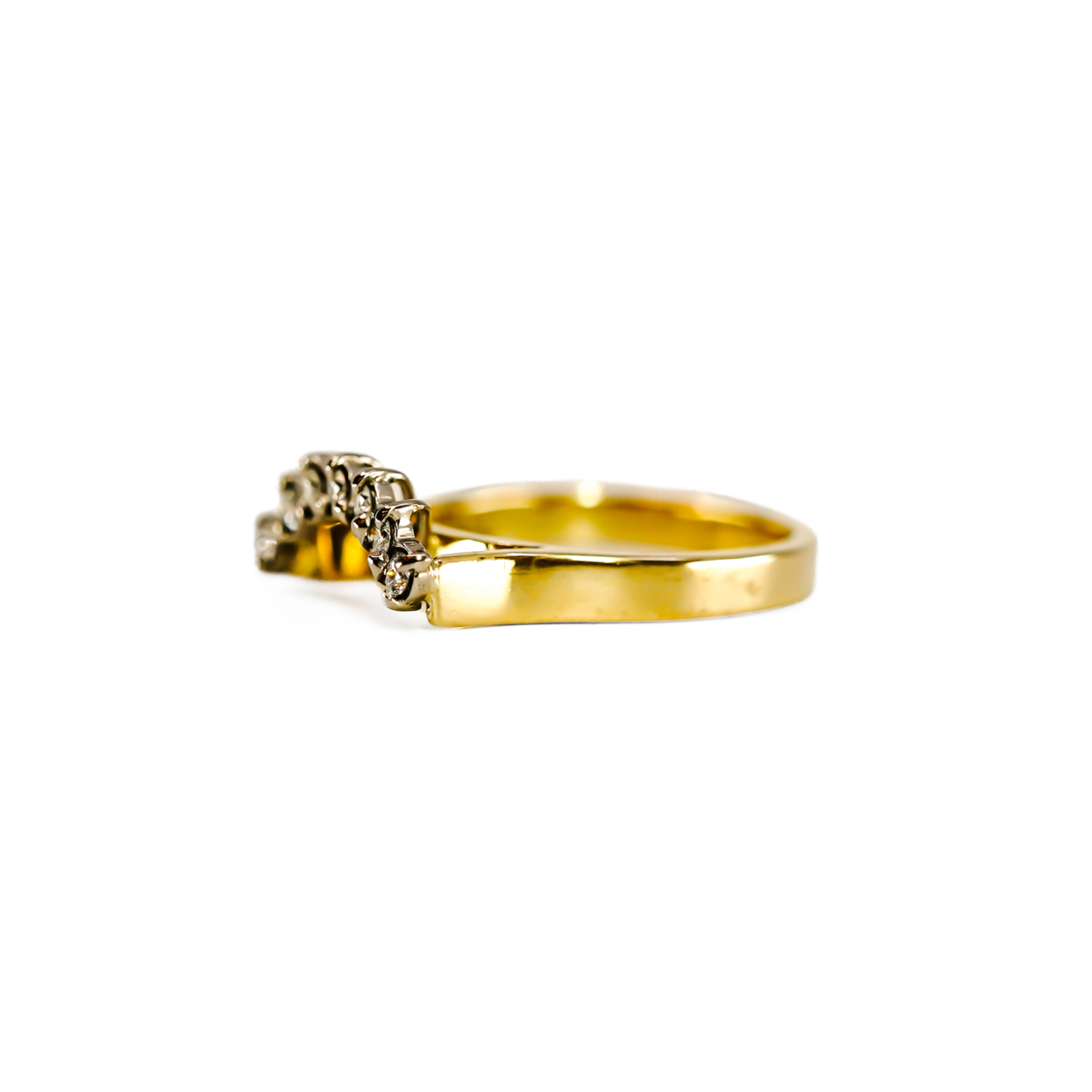 18ct Yellow Gold 0.14ct TDW Diamond Curve Ring | 3.5g | Size J #72042 18ct Yellow Gold 0.14ct TDW Diamond Curve Ring | 3.5g | Size J #72042 - Image 8