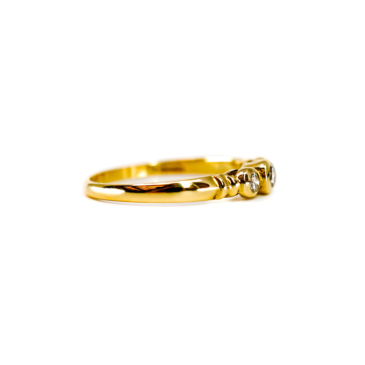 18ct Yellow Gold Diamond Trilogy Ring | 2.4g | Size P #71887 18ct Yellow Gold Diamond Trilogy Ring | 2.4g | Size P #71887 - Image 5