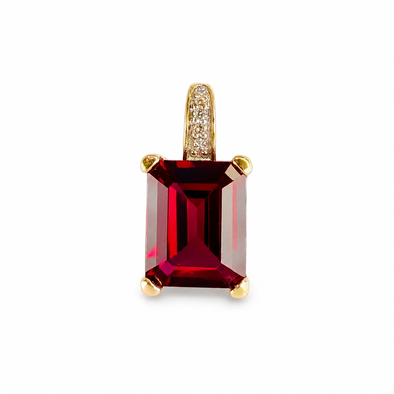 9ct Yellow Gold Synthetic Ruby & Diamond Pendant | 1.1g | 14 x 7mm #72259 9ct Yellow Gold Synthetic Ruby & Diamond Pendant | 1.1g | 14 x 7mm #72259