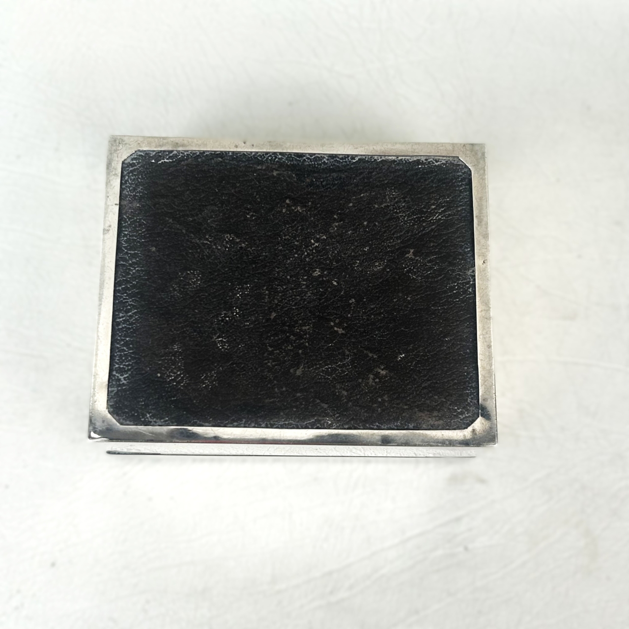 Antique Sterling Silver Cigarette Box | W.H. Haseler | Birmingham 1927 #66265 Antique Sterling Silver Cigarette Box | W.H. Haseler | Birmingham 1927 #66265 - Image 9