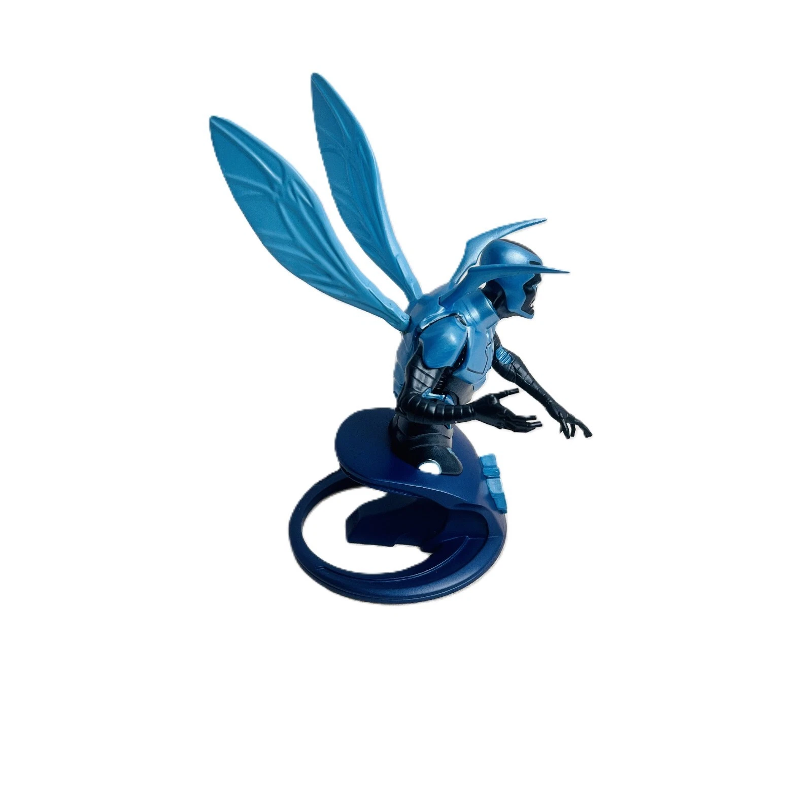 DC Collectibles Blue Beetle Bust Figurine | Boxed #65822 DC Collectibles Blue Beetle Bust Figurine | Boxed #65822 - Image 3