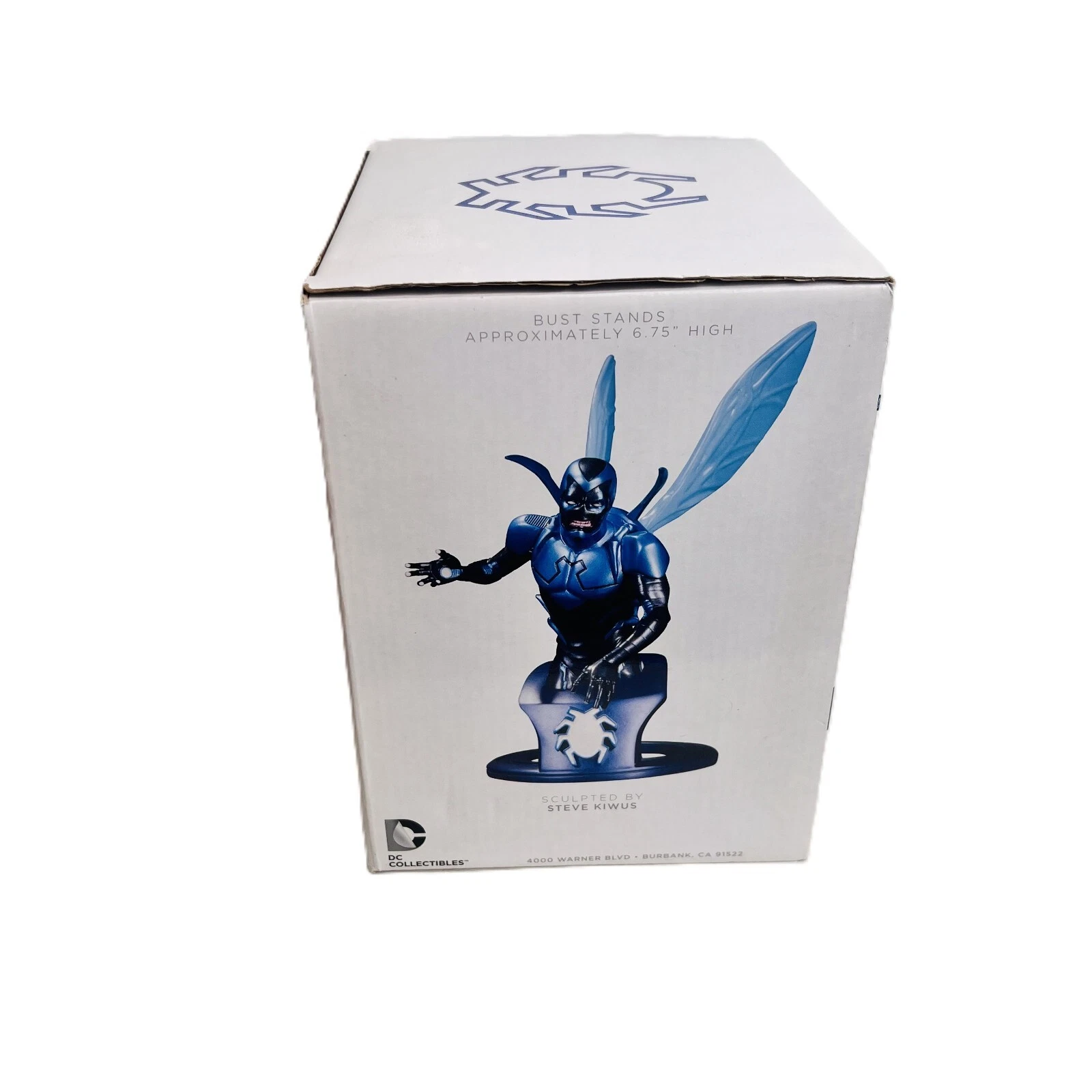 DC Collectibles Blue Beetle Bust Figurine | Boxed #65822 DC Collectibles Blue Beetle Bust Figurine | Boxed #65822 - Image 10