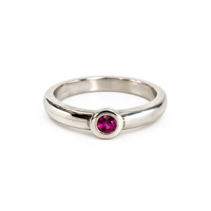 Handmade Sterling Silver Synthetic Ruby Ring | 4.2g | Size P #72326-28