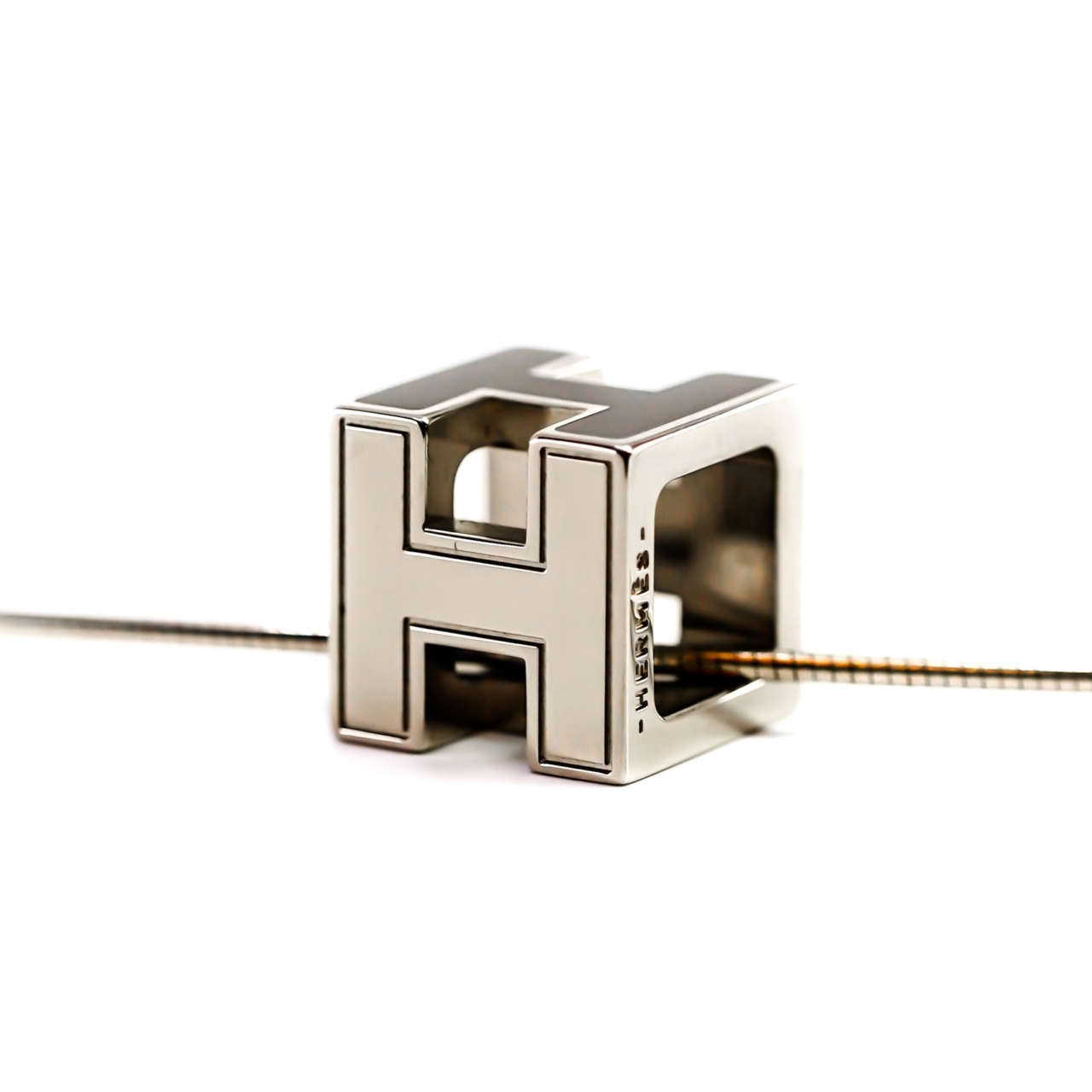 Hermès Cage d'H Black & Silver Pendant Necklace | 42cm | Box #71998 Hermès Cage d'H Black & Silver Pendant Necklace | 42cm | Box #71998