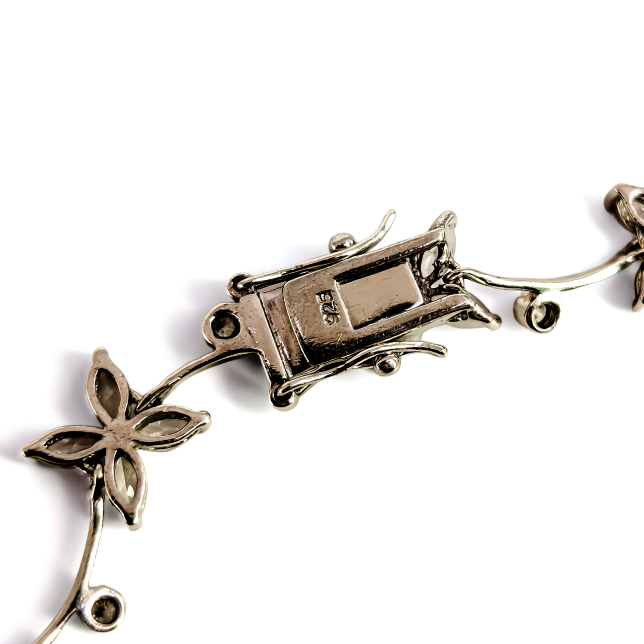 Sterling Silver CZ Flower Bracelet | 11.0g | 18cm | 9mm #71936 Sterling Silver CZ Flower Bracelet | 11.0g | 18cm | 9mm #71936 - Image 3
