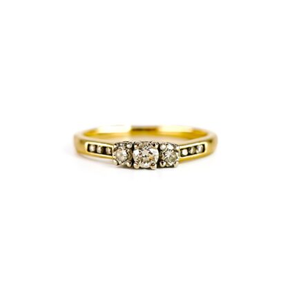 Monty's Vintage 18ct Yellow Gold Diamond Trilogy Ring | Approx. 0.30ct | Size L #71771