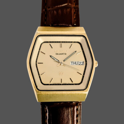 Monty's Vintage Seiko SQ 8223-5040 Gold-Tone Quartz Watch | 35mm | c. Early 1980s #55824